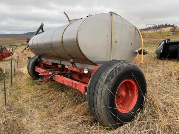 Field Tank Sprayer - Image 2