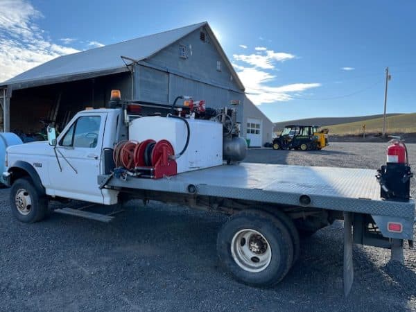 1997 FORD F 350XL SERVICE TRUCK - Image 4