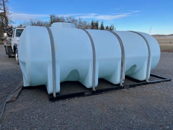 1625 G. WATER TANK
