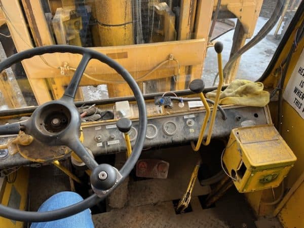 HYSTER  H300 A FORKLIFT - Image 10