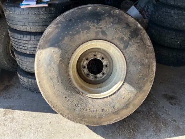 4 FLOTATION TIRES & WHEELS