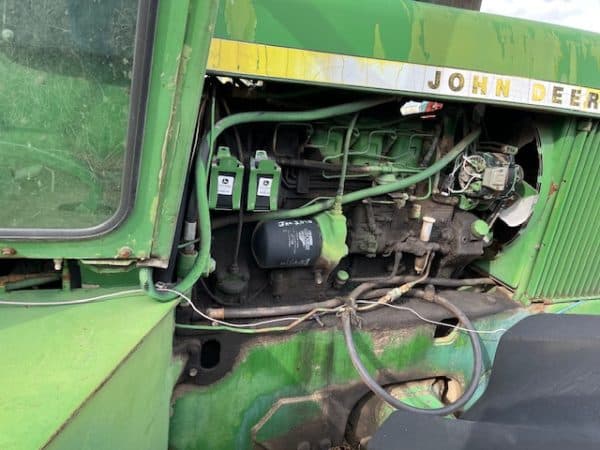 JOHN DEERE 7020 TRACTOR - Image 7