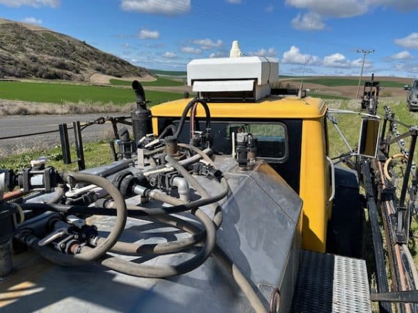 1989 IH 4800 SPRAY TRUCK - Image 15