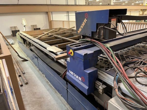 MESSER HPR 260 PLASMA CUTTER - Image 3