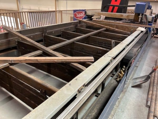 MESSER HPR 260 PLASMA CUTTER - Image 10