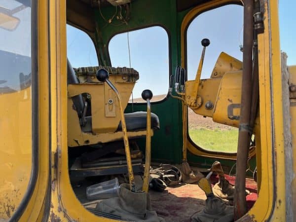 CAT D5 CRAWLER - Image 10