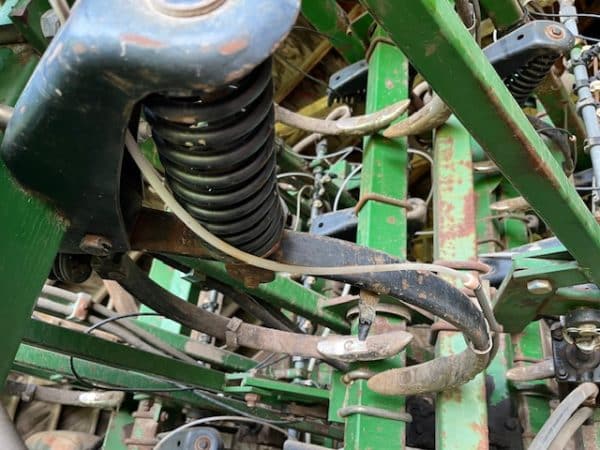 JOHN DEERE 455 DRILL w/WAGNER TOOL BAR - Image 6
