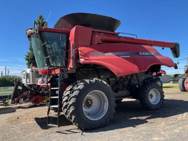 CASE IH 7088 AXIAL FLOW COMBINE (HILLCO)