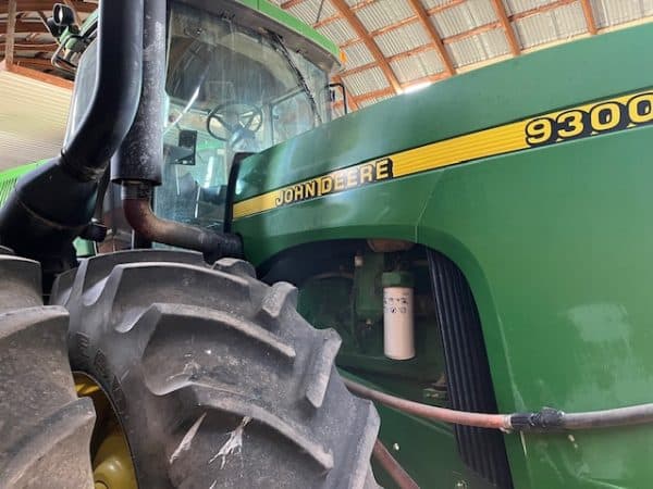 JOHN DEERE 9300 TRACTOR - Image 7