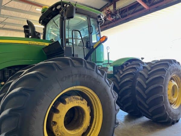 JOHN DEERE 9560R TRACTOR - Image 16