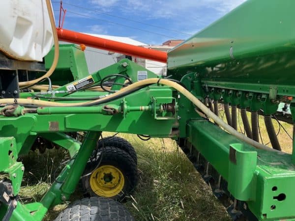 JOHN DEERE 455 DRILL W/TANK, 35' - Image 13