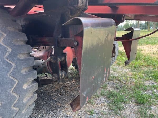 NEW HOLLAND 1078 BALE WAGON - Image 2