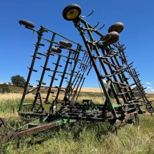 JOHN DEERE 980 CULTIVATOR 41'