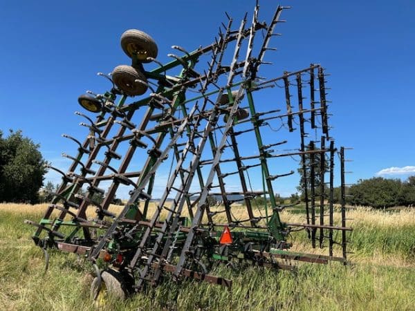 JOHN DEERE 980 CULTIVATOR 41' - Image 2