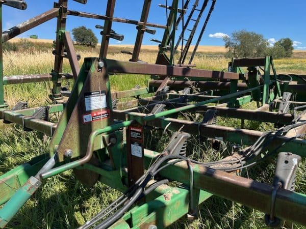 JOHN DEERE 980 CULTIVATOR 41' - Image 9