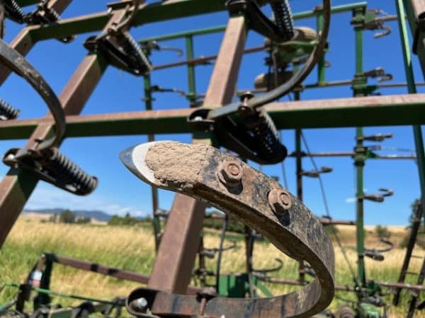 JOHN DEERE 980 CULTIVATOR 41' - Image 12