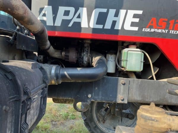 2008 APACHE AS 1210 SPRAYER W/ JD RATE CONTROLLERS - Image 13