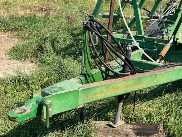JOHN DEERE ANHYDROUS APPLICATOR/CULT. + TANK - Image 12