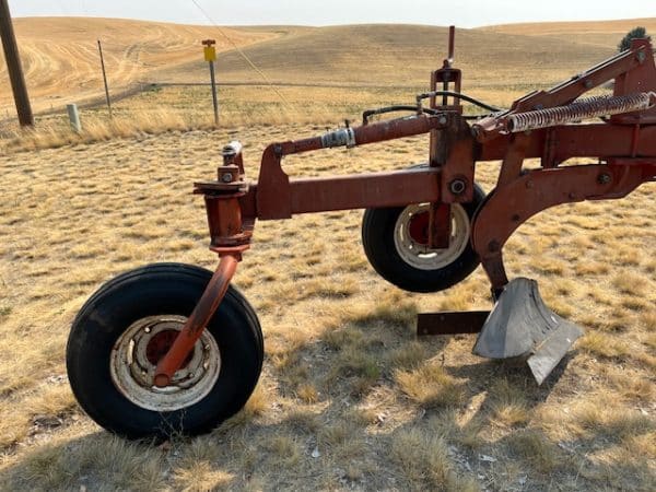 WIL-RICH 7 BOTTOM PLOW - Image 12