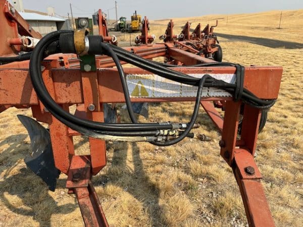 WIL-RICH 7 BOTTOM PLOW - Image 16
