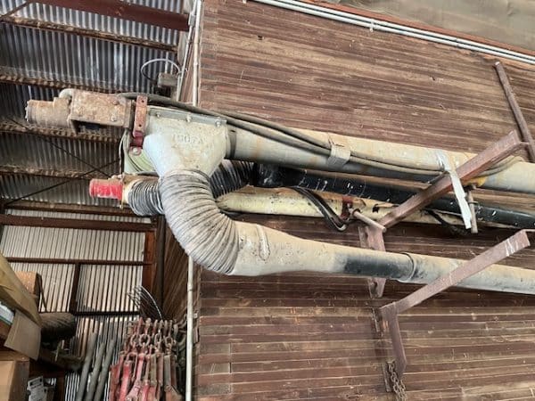 2 GRAIN AUGERS - Image 3