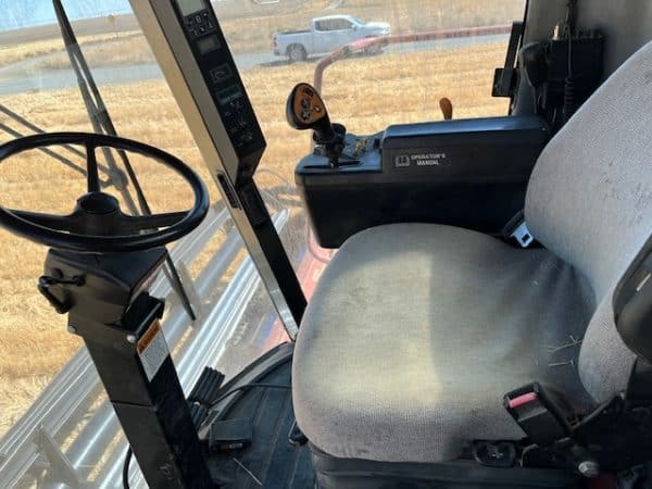 CASE IH 2388 COMBINE 2005 W/CART - Image 11
