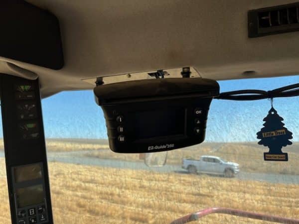 CASE IH 2388 COMBINE 2005 W/CART - Image 13