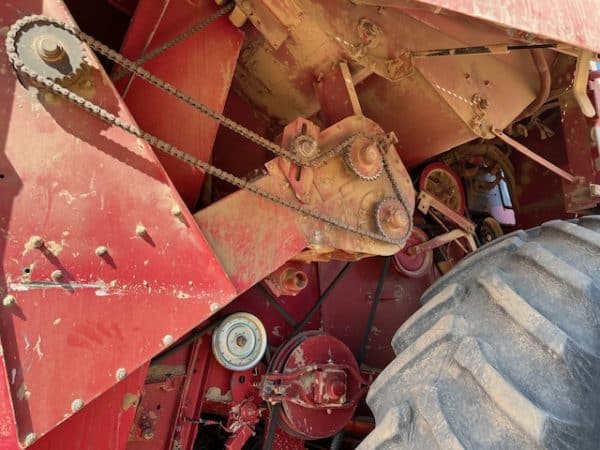 CASE IH 2388 COMBINE 2005 W/CART - Image 17