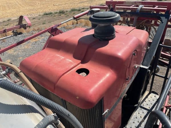 CASE IH PATRIOT 4260 SPRAYER 2004 - Image 9