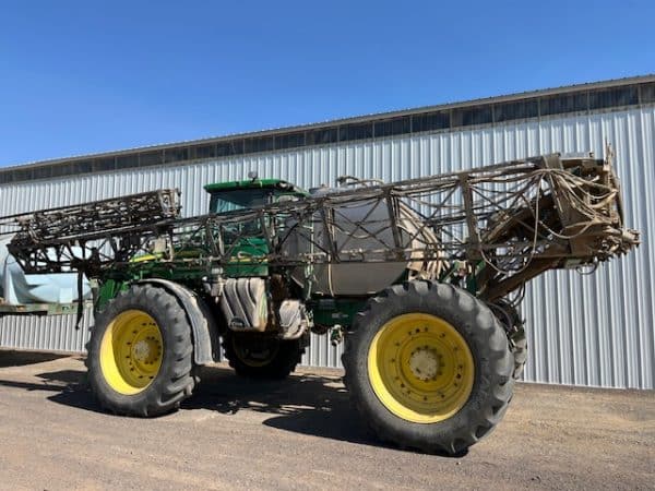 JOHN DEERE 4940 SPRAYER 2013