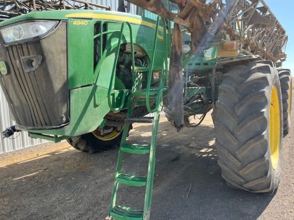JOHN DEERE 4940 SPRAYER 2013 - Image 7