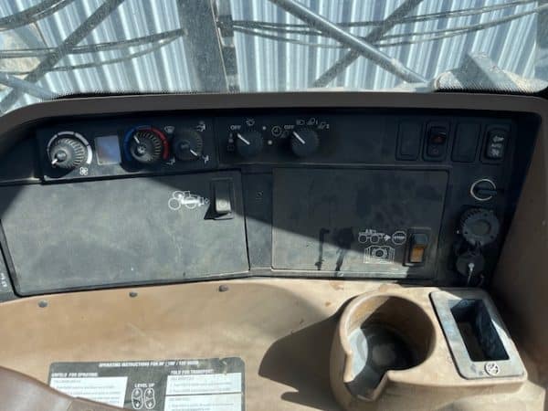JOHN DEERE 4940 SPRAYER 2013 - Image 14