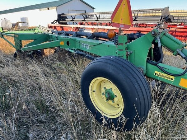 JOHN DEERE 3710 10 BOTTOM PLOW - Image 5