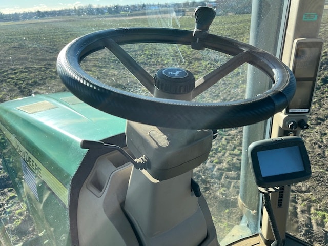 2010 JOHN DEERE 8225R - Image 6