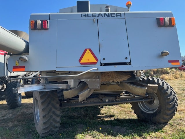 2010 GLEANER R76 COMBINE W/HEADER - Image 6
