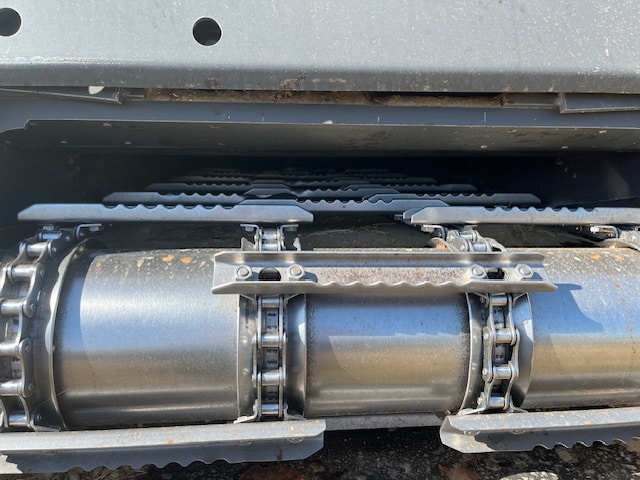 2010 GLEANER R76 COMBINE W/HEADER - Image 10