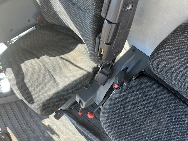 2010 GLEANER R76 COMBINE W/HEADER - Image 15