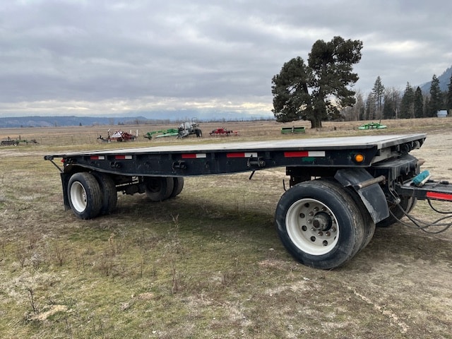 FLATDECK TRAILER & PUP - Image 26