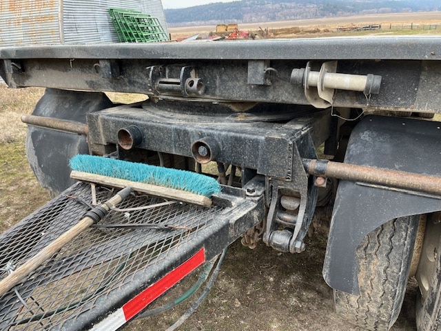 FLATDECK TRAILER & PUP - Image 18