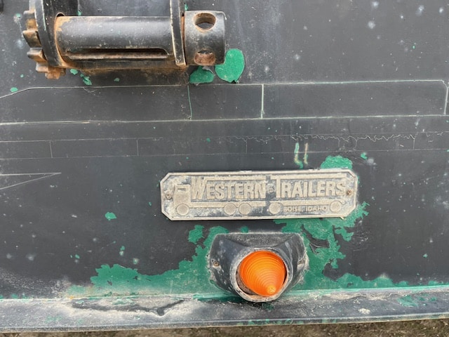 FLATDECK TRAILER & PUP - Image 10