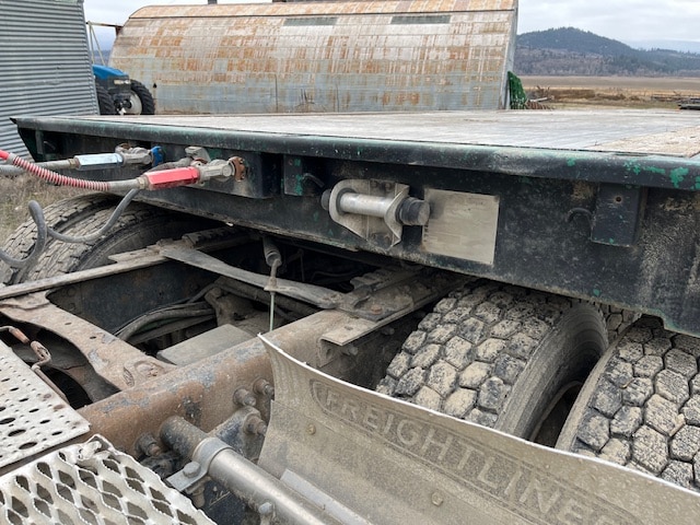 FLATDECK TRAILER & PUP - Image 7