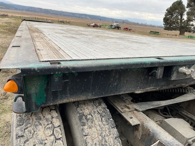 FLATDECK TRAILER & PUP - Image 3