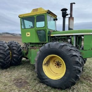JOHN DEERE 7520