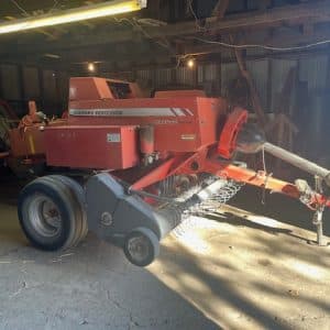 MASSEY FERGUSON 1839 BALER