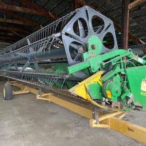 JOHN DEERE 930 FLEX HEADER 30'