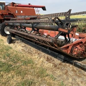 INTERNATIONAL 810 24' AUGER HEADER CART